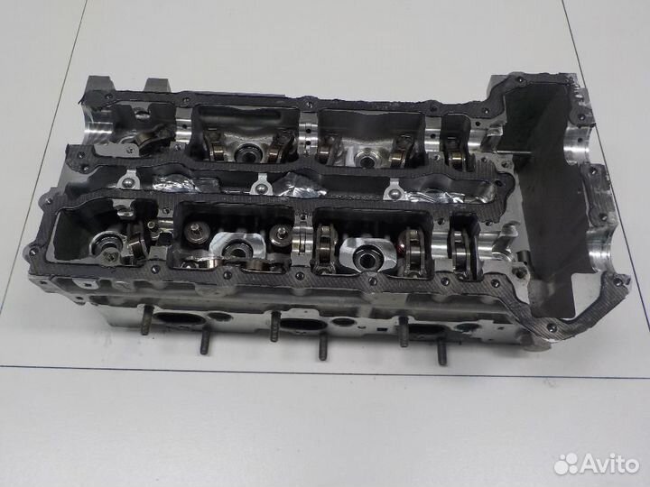 Головка блока 6420100421 mercedes benz W166 M-Klas