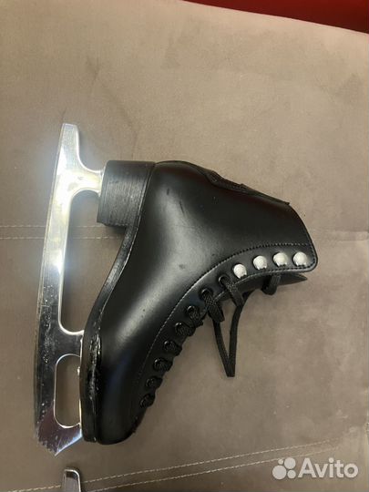 Коньки фигурные wifa 32