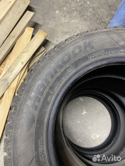 Hankook Winter I'Cept Evo 215/65 R17