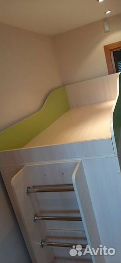 Школьный уголок 3в1