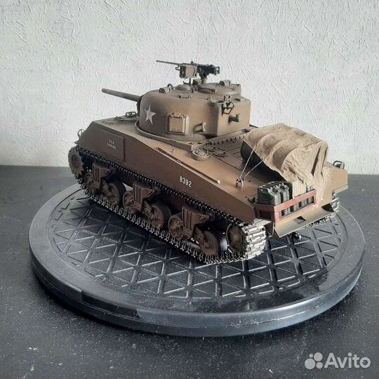Модель танка M4A2 Sherman 1/35 Zvezda