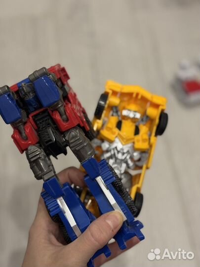 Бамблби и оптимус прайм трансформеры 23 см