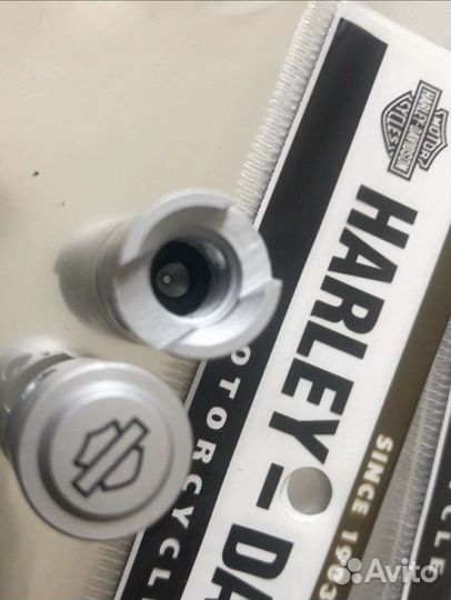 Колпачки на ниппель Harley-Davidson