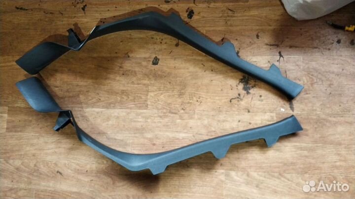 Облицовка порога левая Audi A4 B9