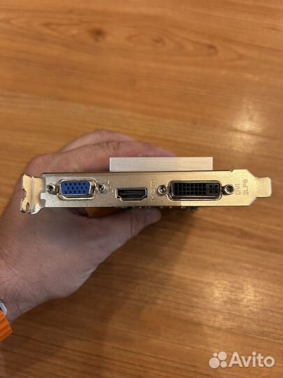 Видео карта geforce 210, 1gb