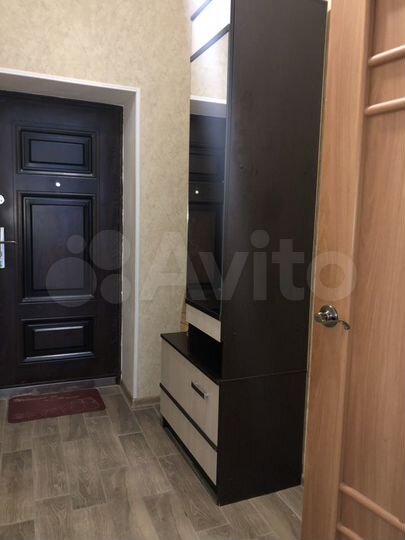 2-к. квартира, 60 м², 2/8 эт.