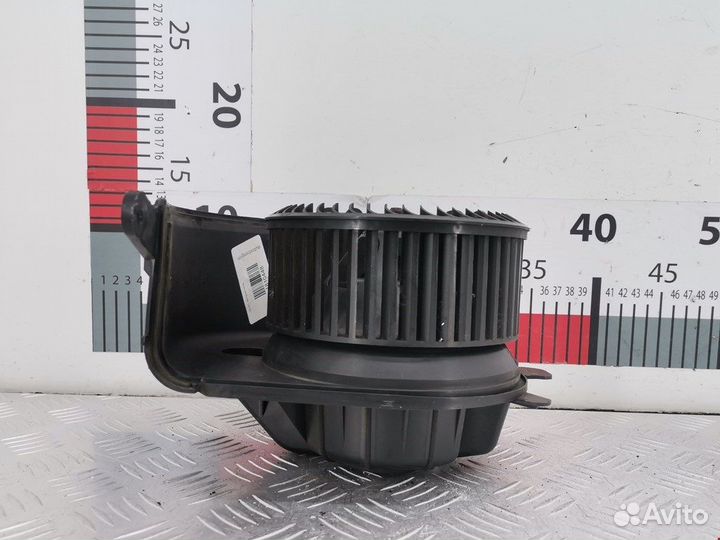 Моторчик печки для Renault Scenic 2 7701056598