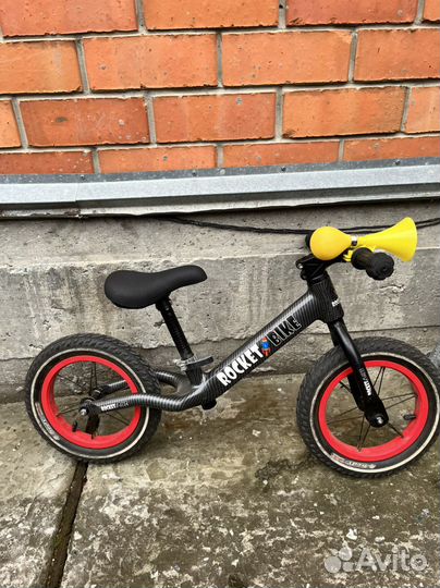 Беговел rocket biker