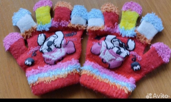 Варежки и перчатки детские