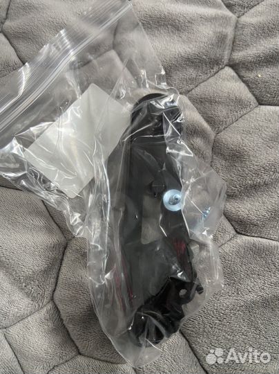 Крепление фар lexus RX330