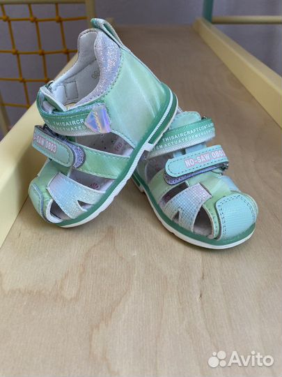 Босоножки для девочки 19 размер