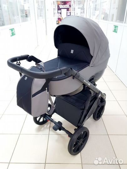 Коляска 2 в 1 Riko Brano Pro