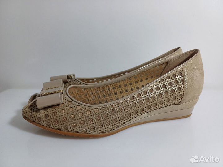 8295(14 Туфли Fabiani Оригинал 38 размера