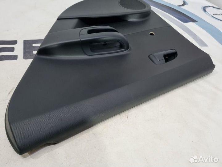 Обшивка двери задняя правая Kia Ceed ED G4FC 2011