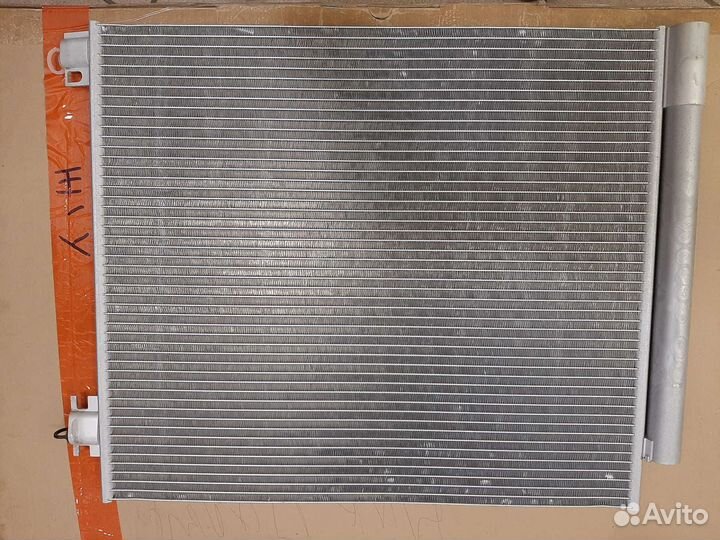 Радиатор кондиционера nissan