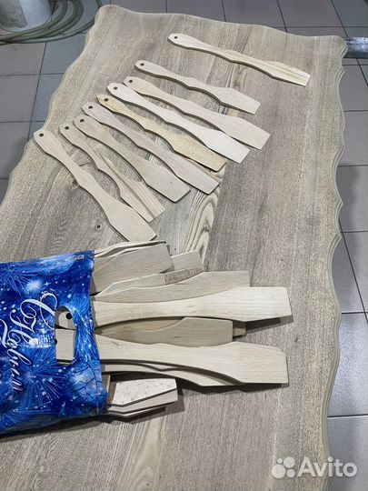 Лопатка для сковородки кухонная