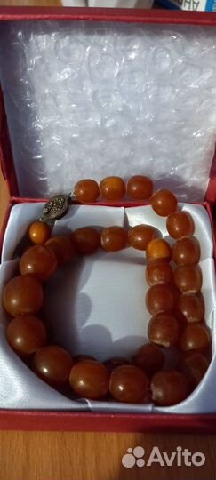 Старинные янтарные бусы