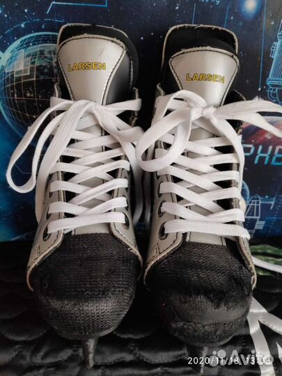 Продам коньки