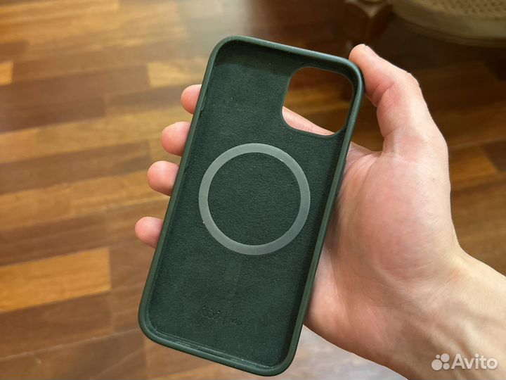 Чехол на iPhone 13 magsafe