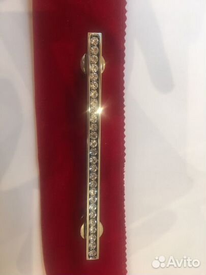 Ручка для тумбы Сваровски