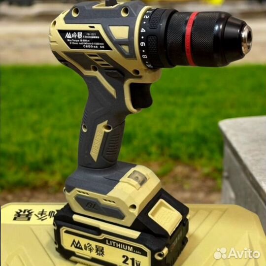 Новый аккумуляторный шуруповерт 90 ньютонов