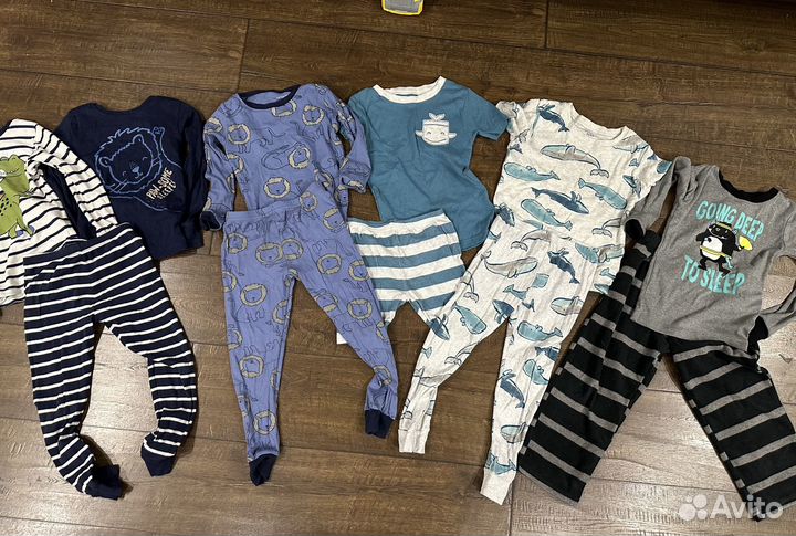 Пижамы пакетом carters 110