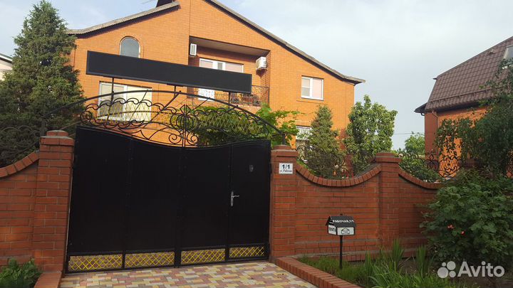 Повар-универсал в гостевой дом в Ейске, на лето