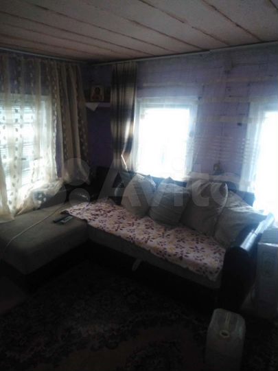 Дом 25 м² на участке 32 сот.