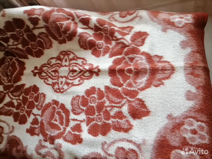 Одеяло шерстяное из верблюжей шерсти