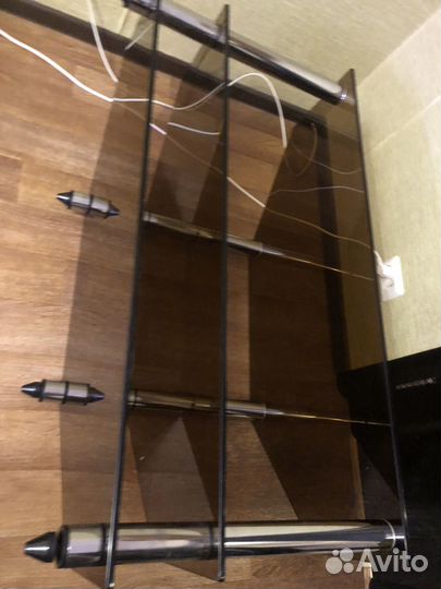 Тумба стеклянная под телевизор и аппаратуру тв