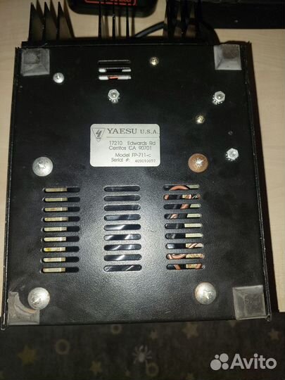 Vertex/Yaesu fp-711-c