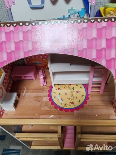 Домик кукольный