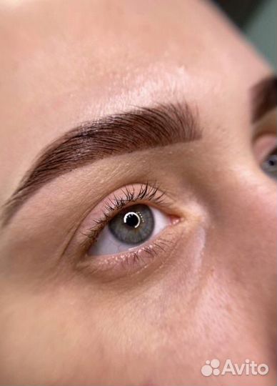 Ламинирование ресниц, окрашивание бровей