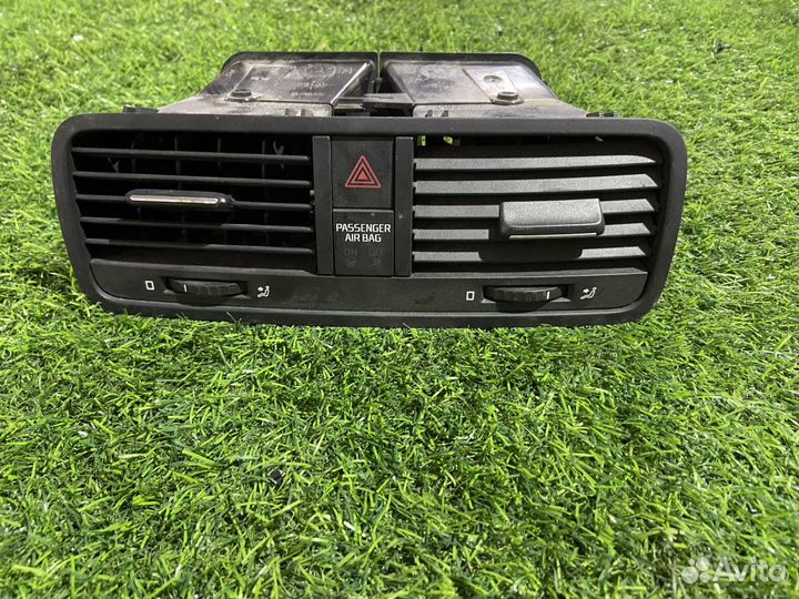 Дефлектор воздушный Skoda Yeti (5L) I