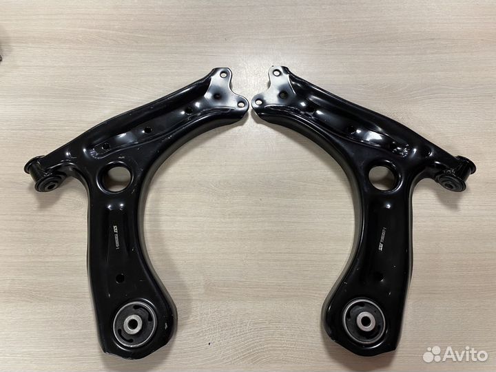 Рычаг подвески передний левый Поло 2009-2012