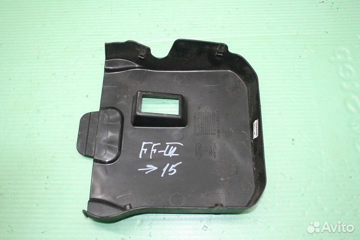 Крышка аккумулятора (верхняя) Ford Focus III (2011—2015)