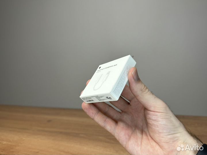 Переходник Apple lightning to 3.5 mm (MMX62)