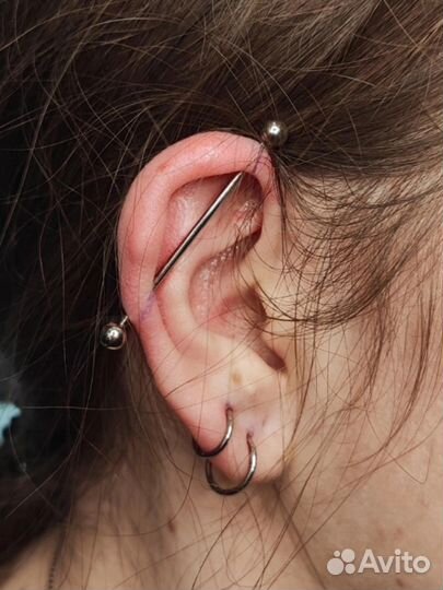 Тату мастер в салоне