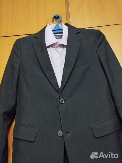 Школьный костюм
