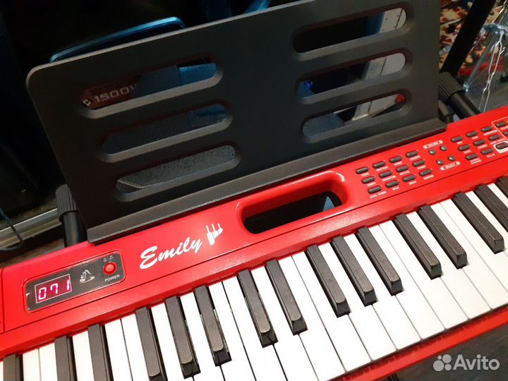 Синтезатор