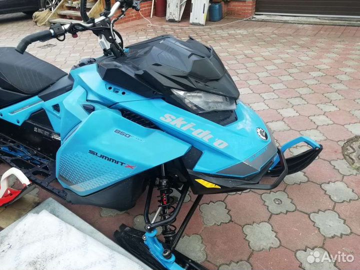 В разбор снегоход BRP SKI DOO summit 850 G4 154