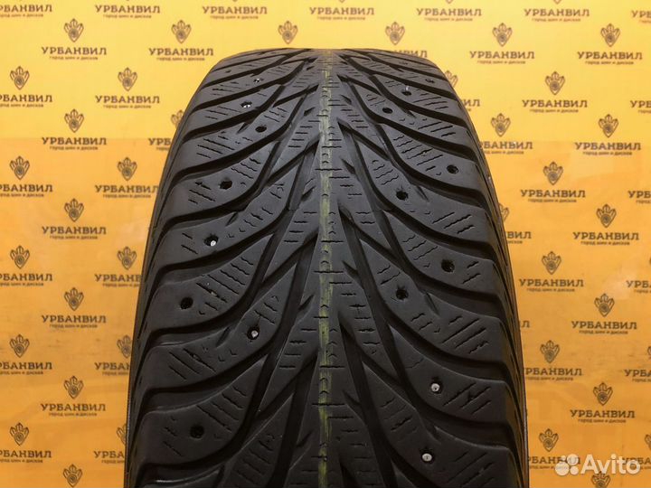 Yokohama Ice Guard IG35 215/60 R16 99T