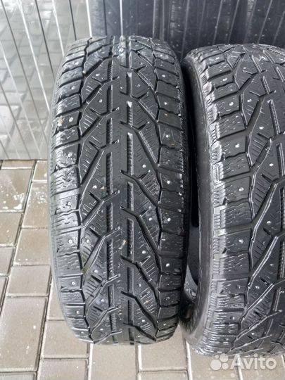 Tigar SUV Ice 225/65 R17 100