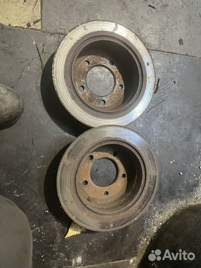 Диски тормозные лансер 10