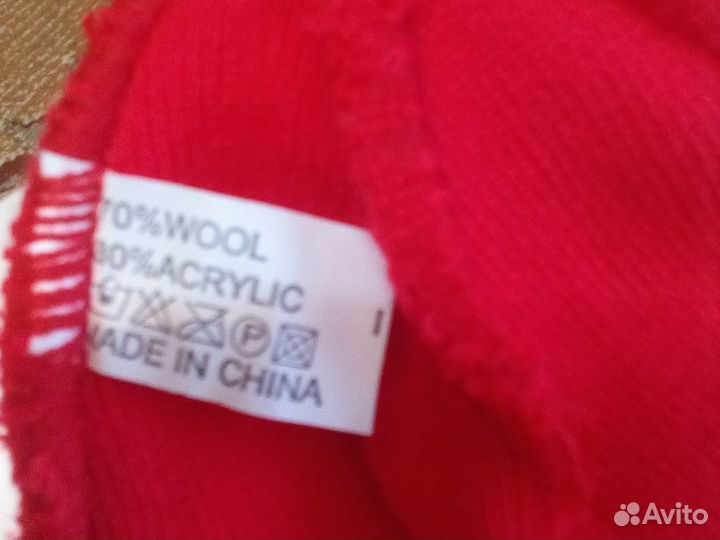 Шапки разные,зимние,цена за 1 шт