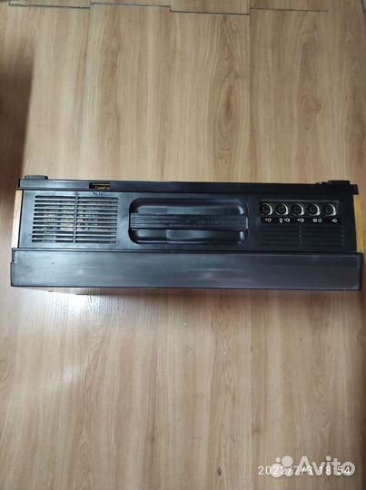 Катушечный магнитофон Эльфа 201-1