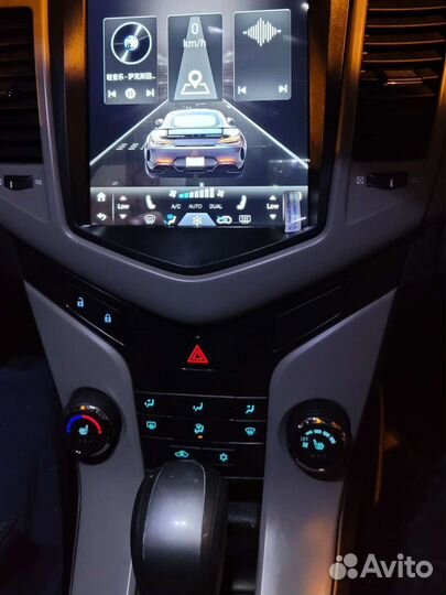 Автомобильный планшет