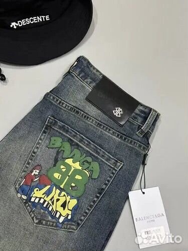 Джинсы Balenciaga
