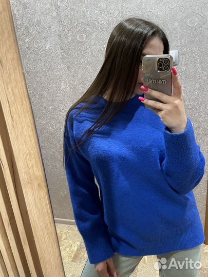 Свитер женский