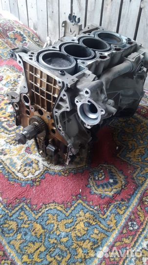 Двигатель на запчасти Nissan X-Trail